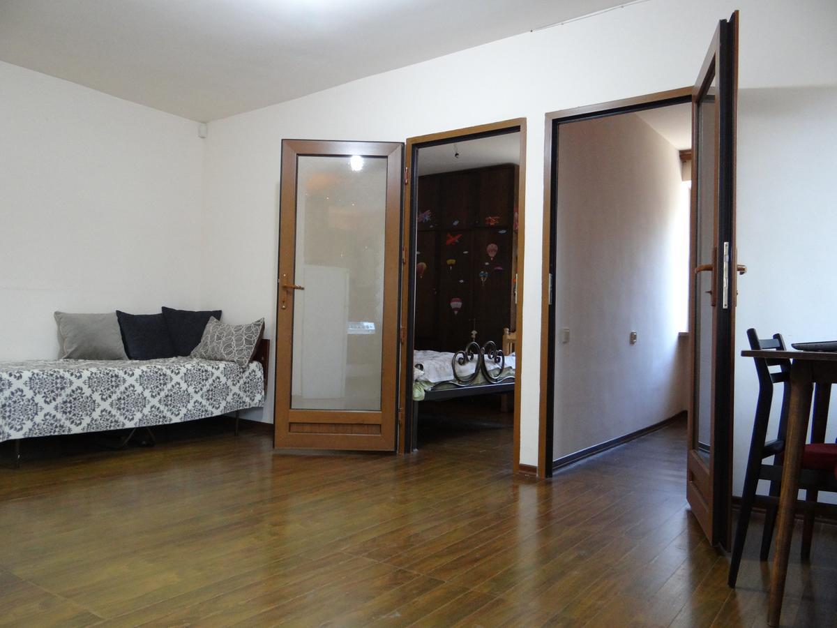 Dilijan Apartment Exterior foto