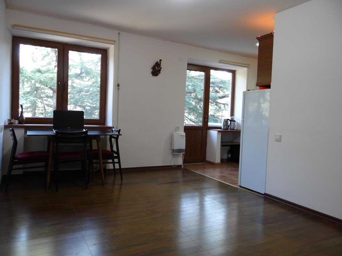 Dilijan Apartment Exterior foto